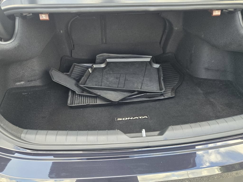 Certified 2025 Hyundai Sonata SE FWD image 14