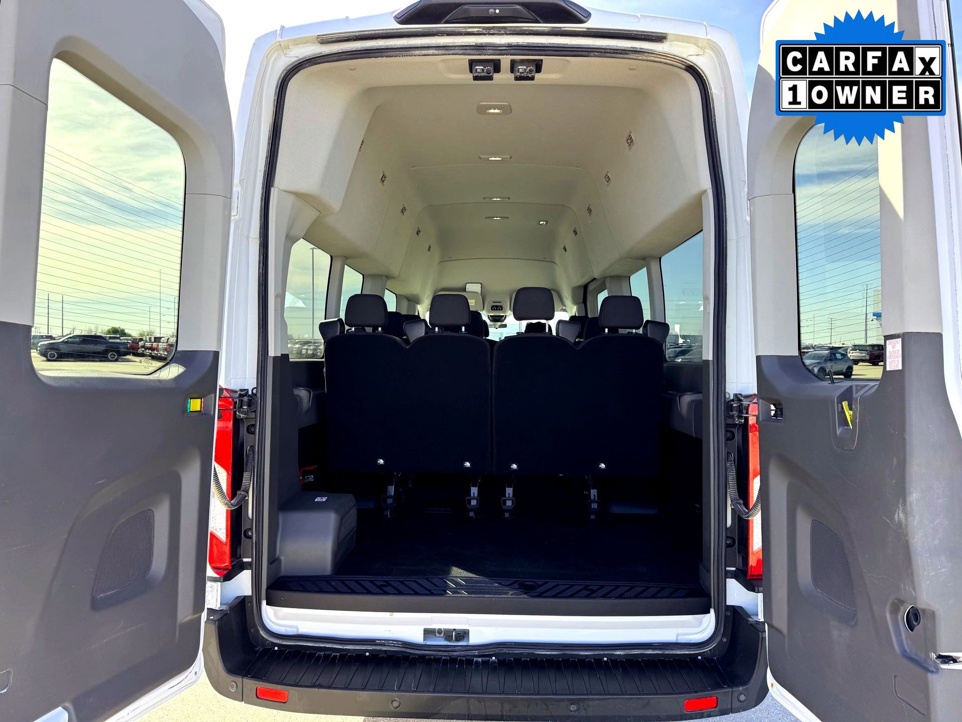 Used 2024 Ford Transit 350 XLT image 14