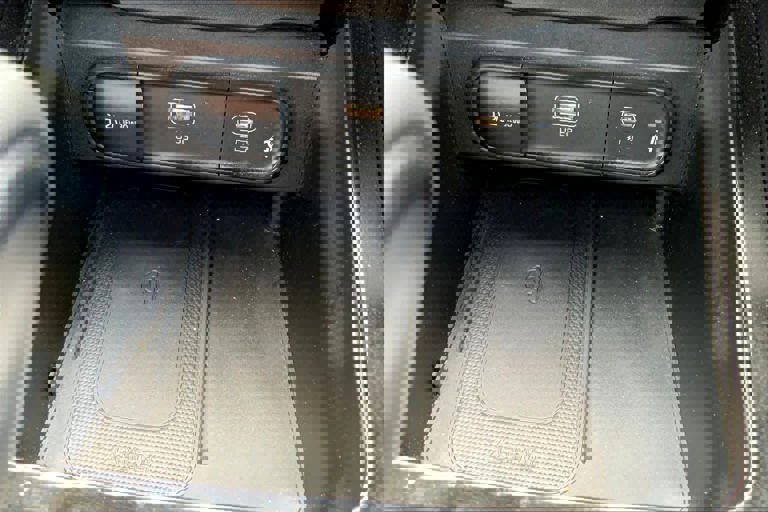 Used 2025 Kia Telluride S image 33