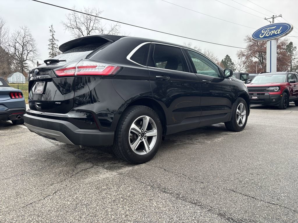 Used 2024 Ford Edge SEL w/ Convenience Package AWD/4WD image 5