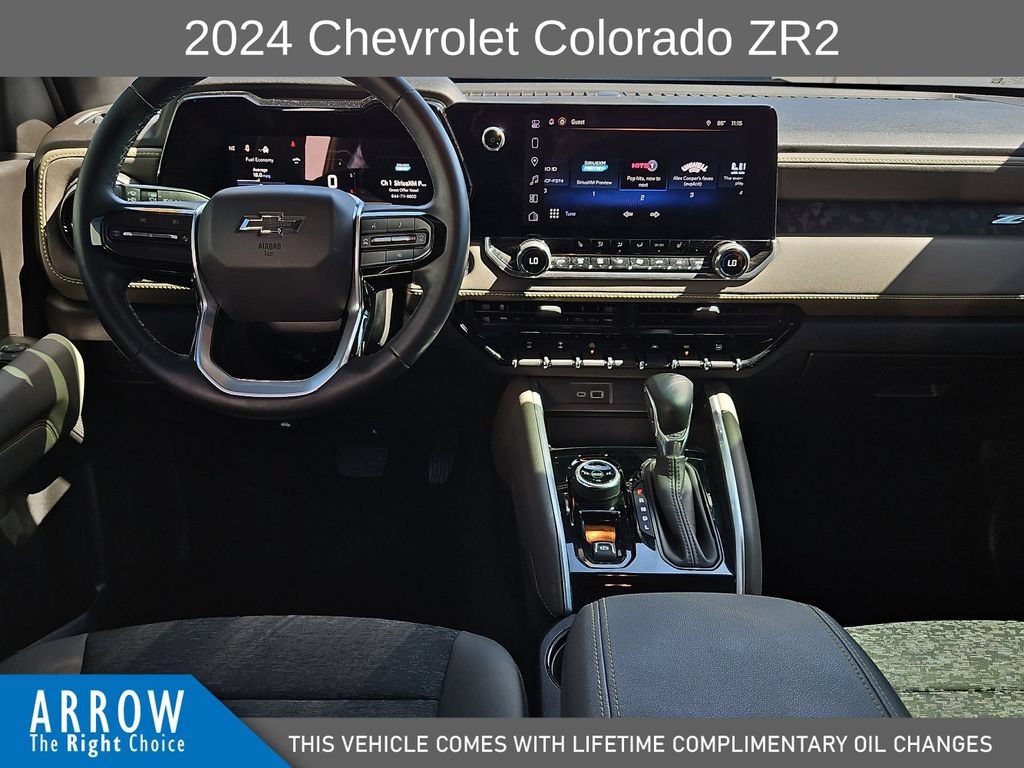 Used 2024 Chevrolet Colorado ZR2 w/ Technology Package AWD/4WD image 20