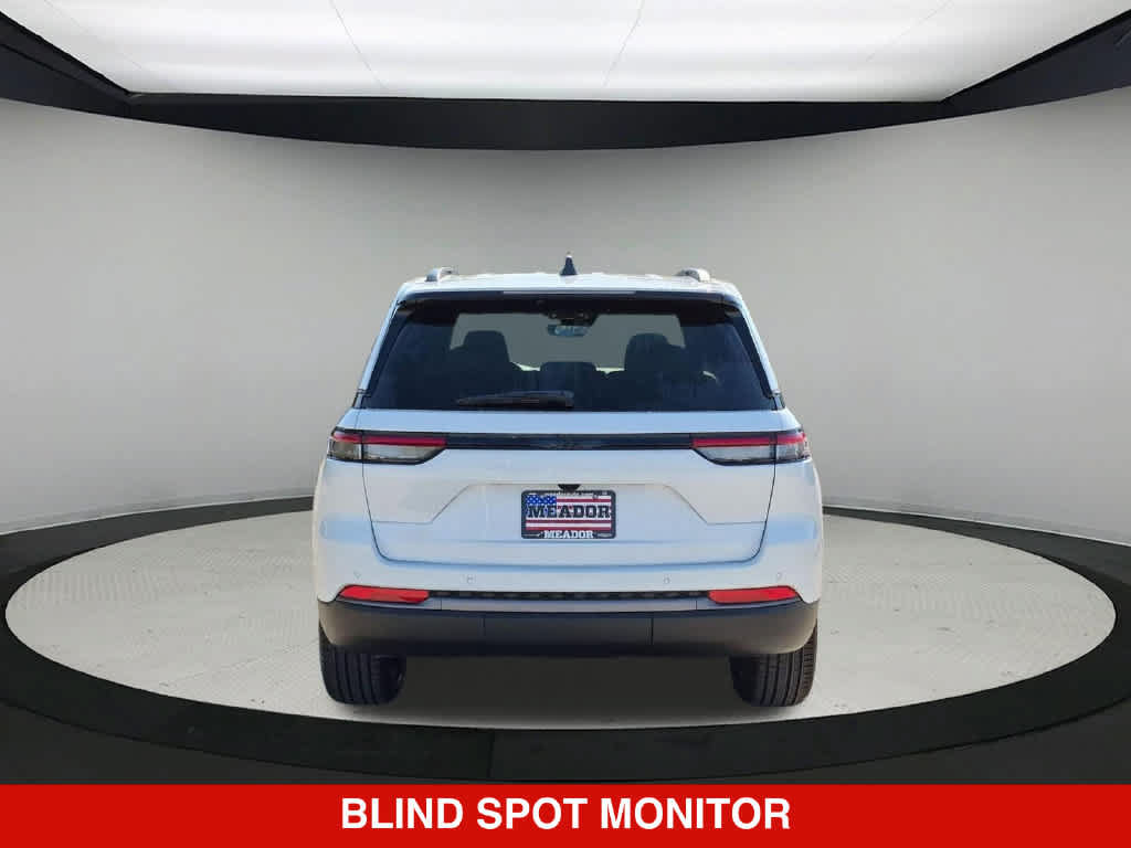 New 2026 Jeep Grand Cherokee Limited w/ Limited Altitude Package RWD image 6