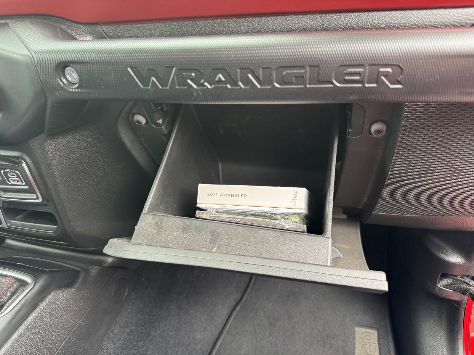 Used 2021 Jeep Wrangler Unlimited Rubicon image 38