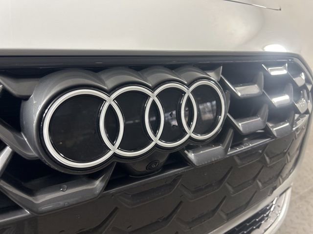 Used 2025 Audi A5 2.0T Premium w/ Convenience Package image 32