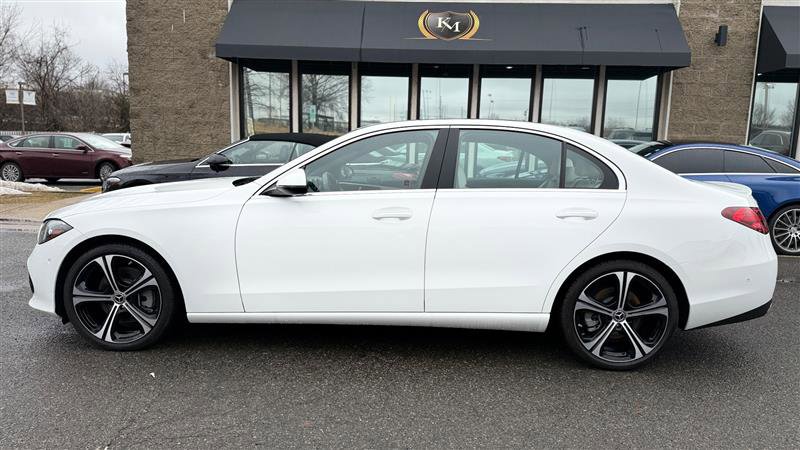 Used 2024 Mercedes-Benz C 300 Sedan image 2
