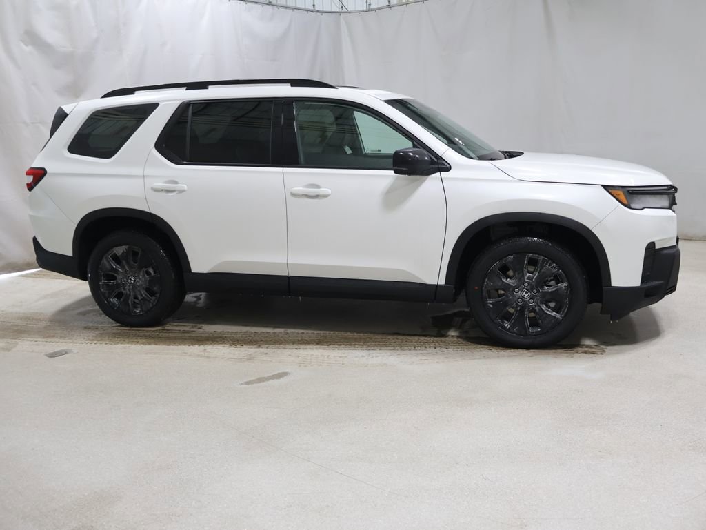 New 2026 Honda Pilot Black Edition image 7