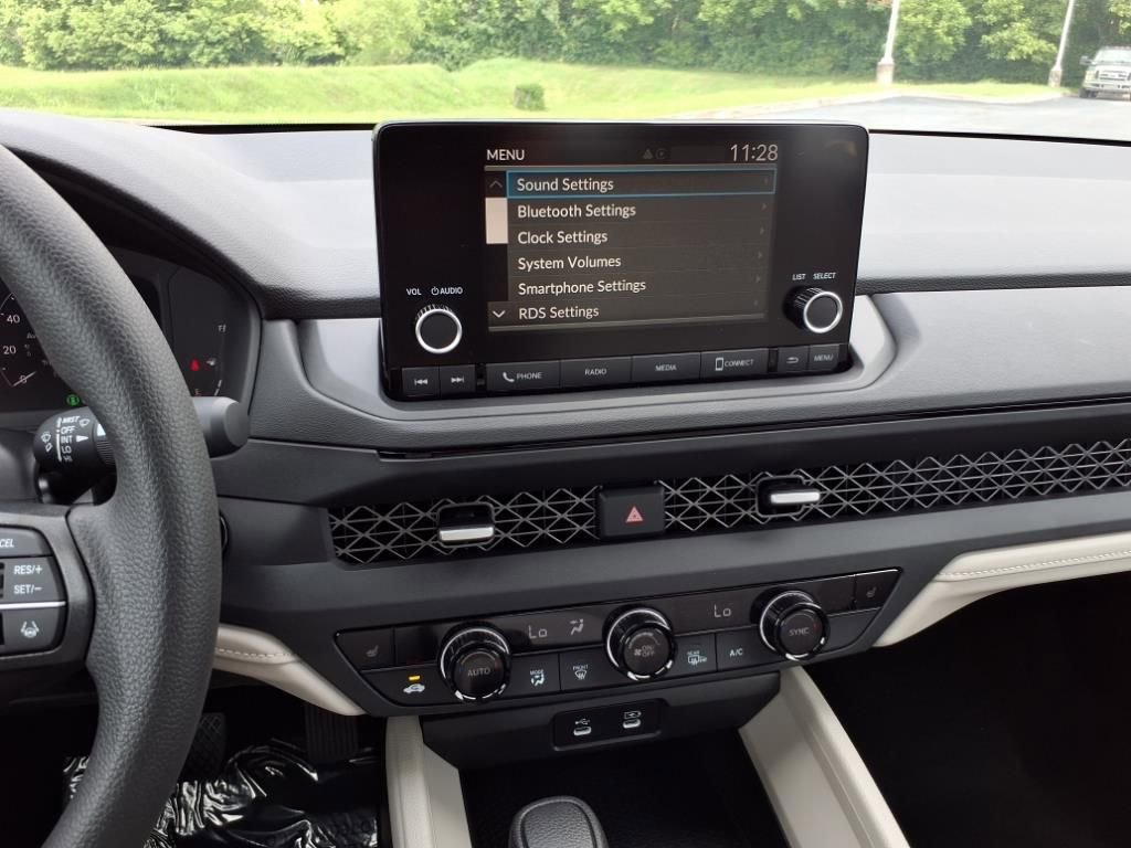 New 2025 Honda Accord SE image 16