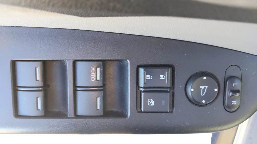 Used 2013 Honda CR-V EX image 16