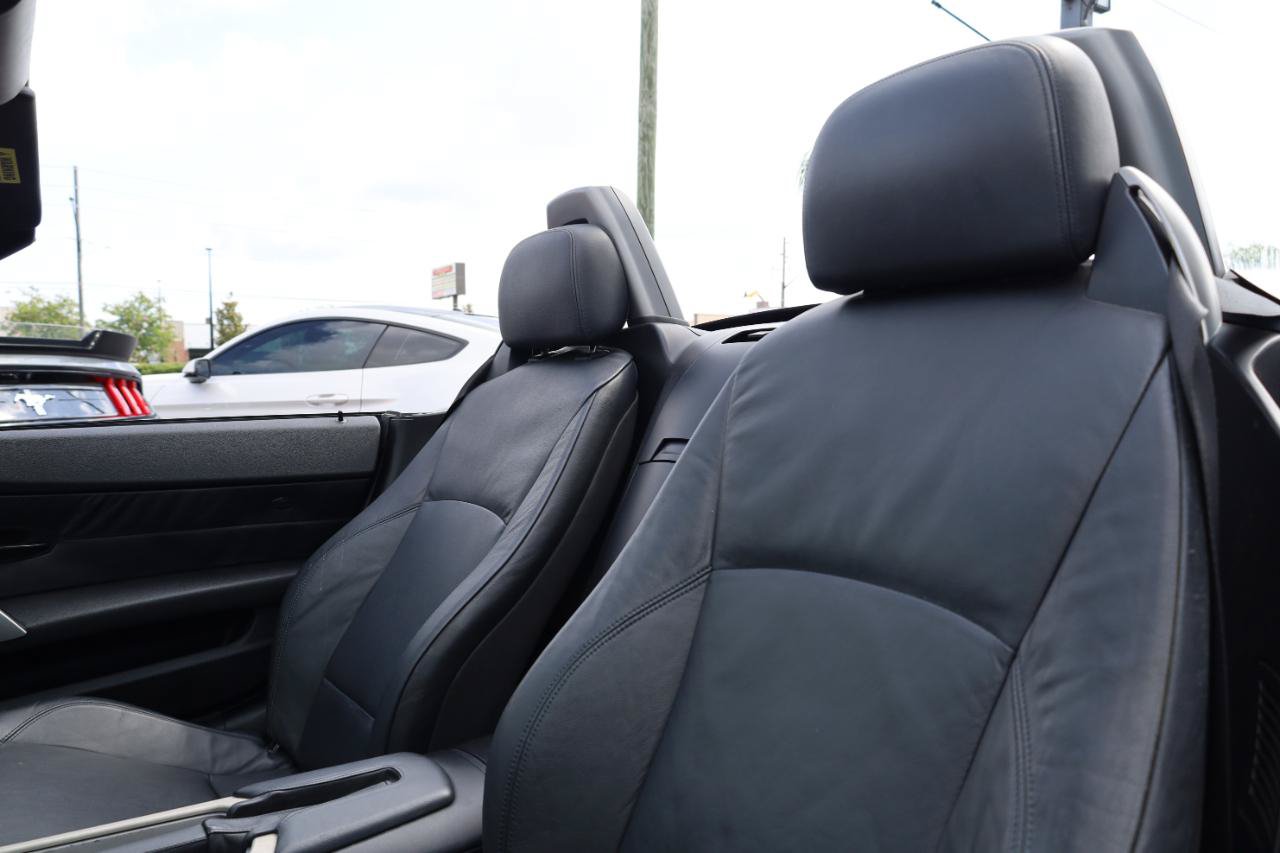 Used 2004 BMW Z4 3.0i RWD image 9