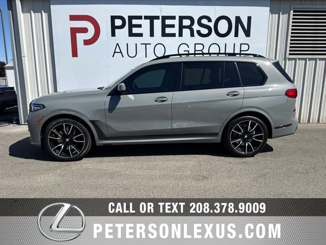 Used 2021 BMW X7 xDrive40i w/ M Sport Package AWD/4WD image 7