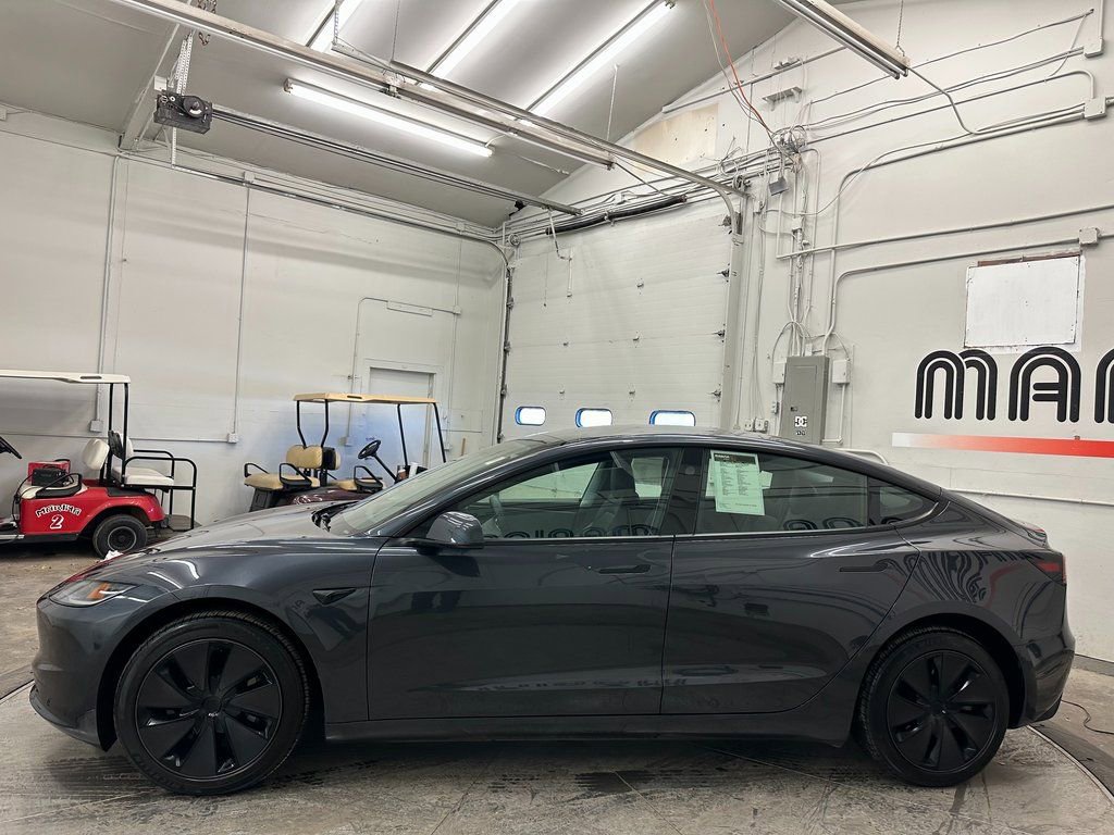 Used 2025 Tesla Model 3 Long Range image 12