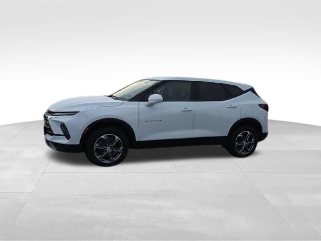 Certified 2024 Chevrolet Blazer LT FWD image 10