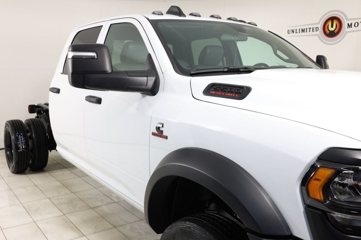 Used 2024 RAM 5500 Tradesman w/ Max Tow Package AWD/4WD image 38