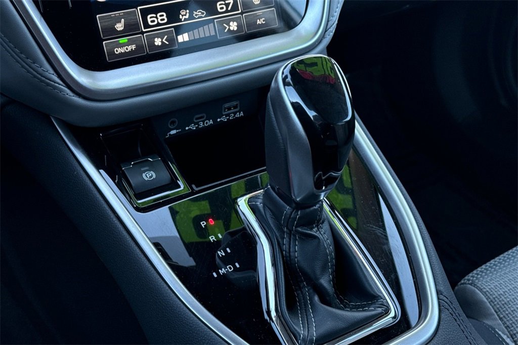 Used 2025 Subaru Outback Premium w/ Popular Package #1A image 21