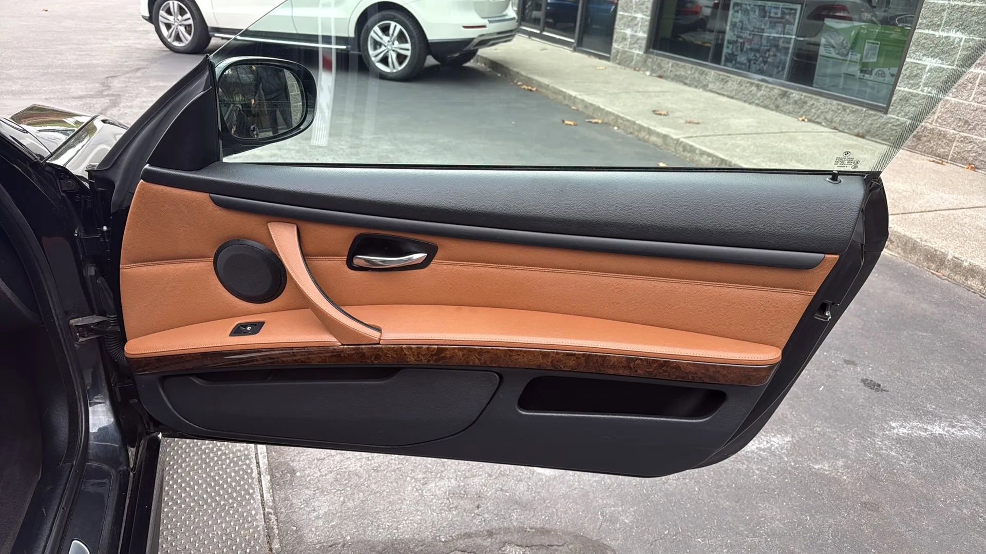 Used 2010 BMW 335i Coupe image 10