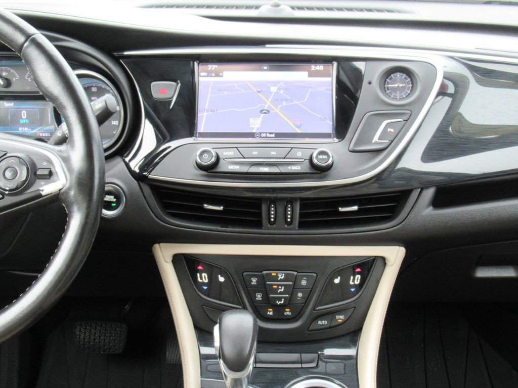 Used 2018 Buick Envision Essence FWD image 18