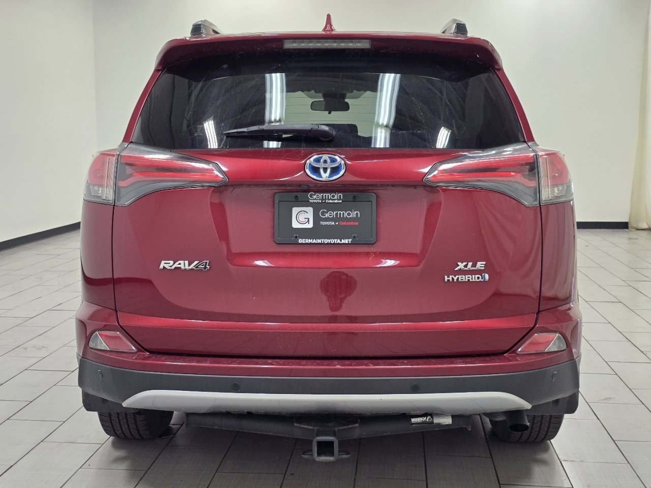 Used 2018 Toyota RAV4 XLE image 14