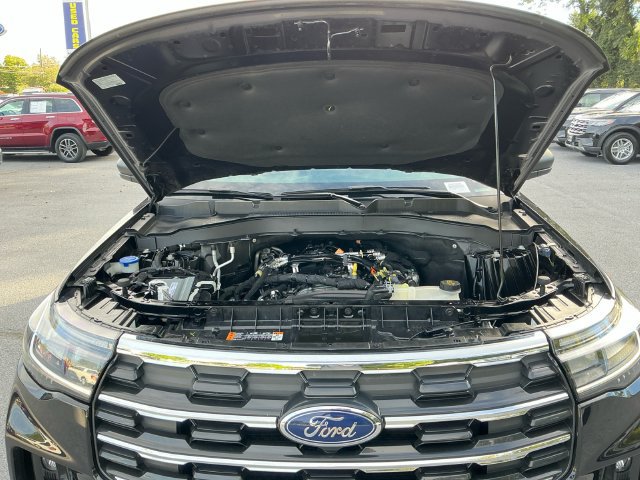 Certified 2025 Ford Explorer Active w/ Active Comfort Package AWD/4WD image 20
