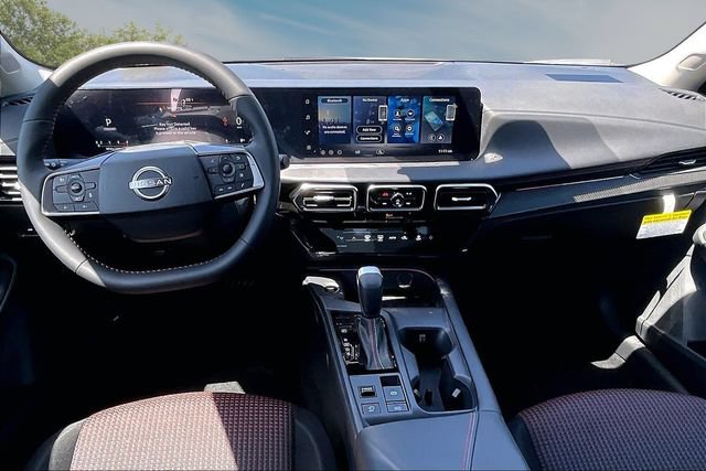 New 2026 Nissan Sentra SR FWD image 5
