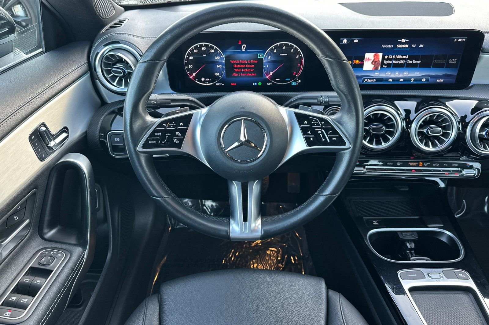 Used 2025 Mercedes-Benz CLA 250 image 17