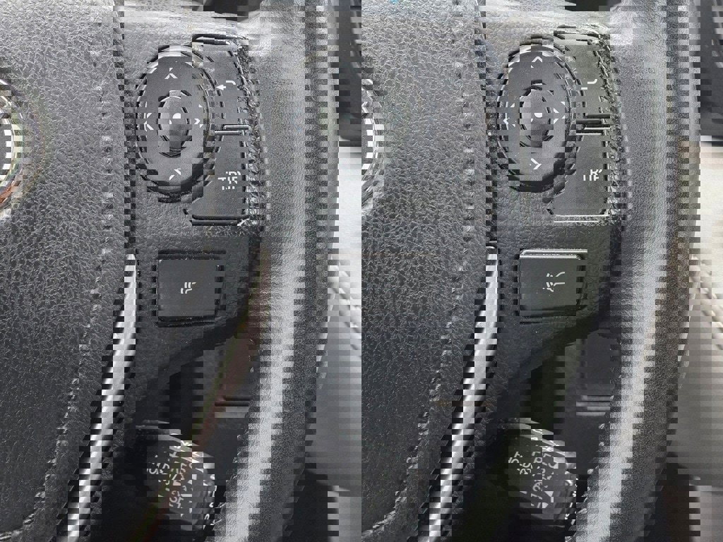 Used 2016 Toyota RAV4 XLE image 19