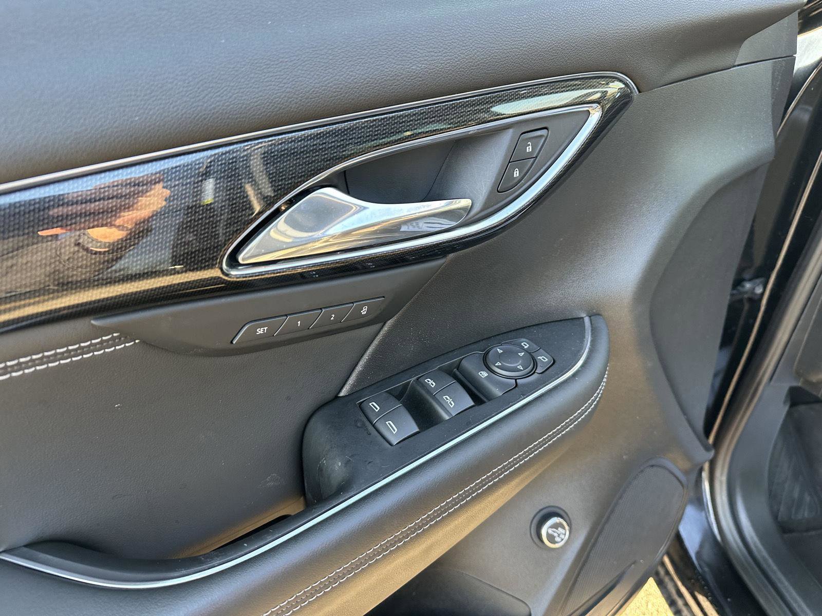 Used 2023 Buick Envision Essence w/ Sport Touring Package image 18