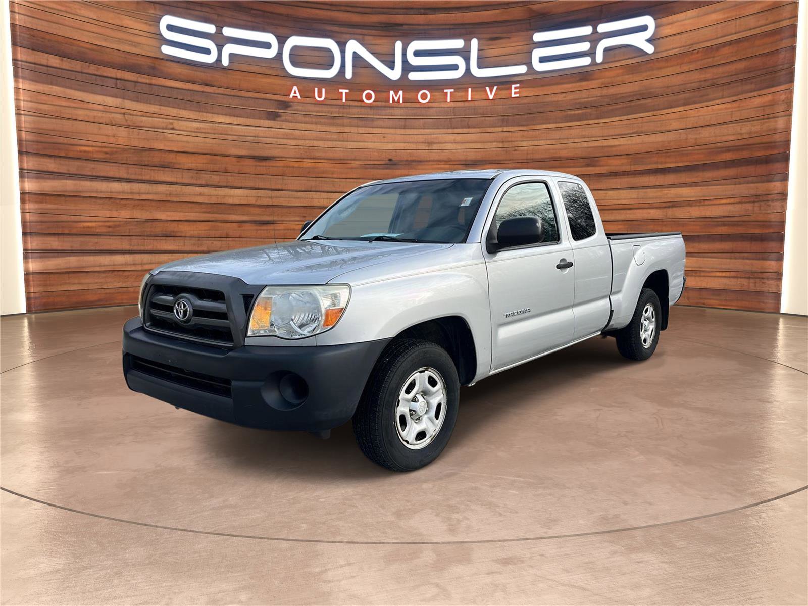 Used 2010 Toyota Tacoma Base image 1