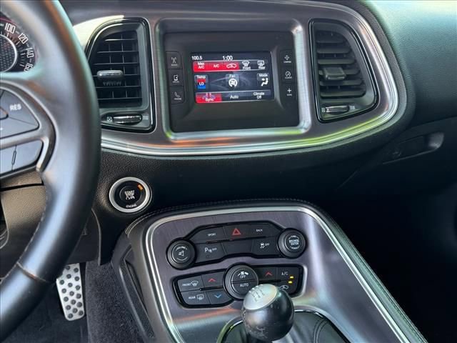 Used 2015 Dodge Challenger R/T w/ Quick Order Package 22B R/T RWD image 19