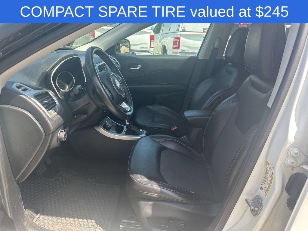 Used 2018 Jeep Compass Latitude w/ Popular Equipment Group AWD/4WD image 12