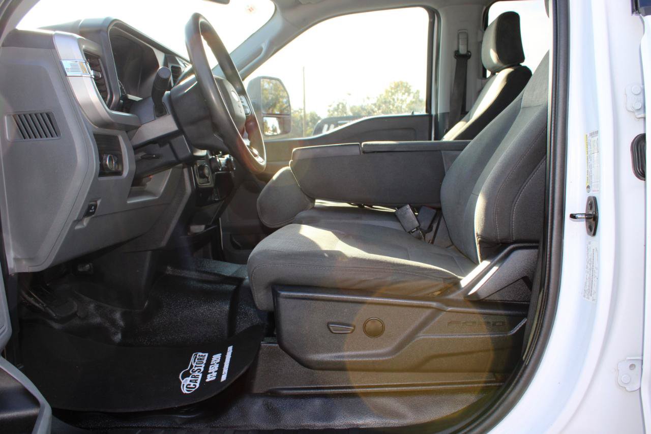 Used 2023 Ford F350 XLT w/ FX4 Off-Road Package AWD/4WD image 11