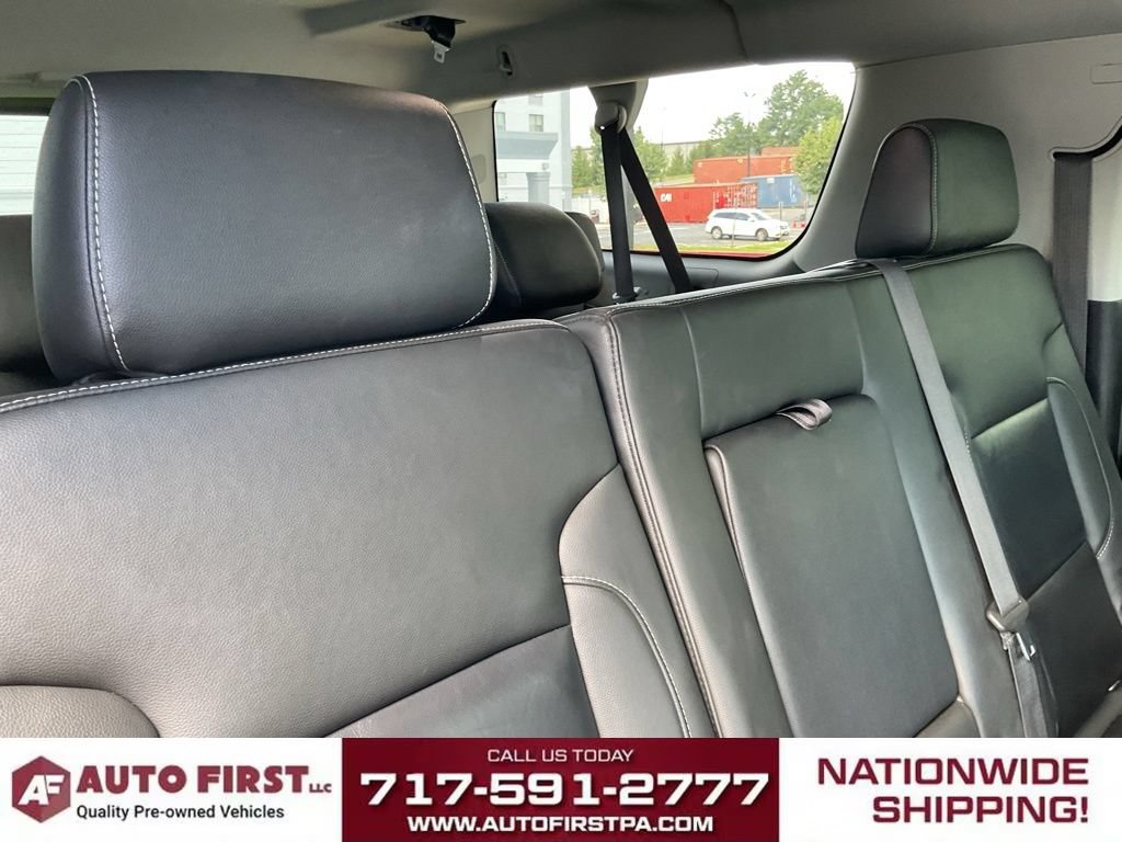 Used 2020 Chevrolet Suburban LT AWD/4WD image 16