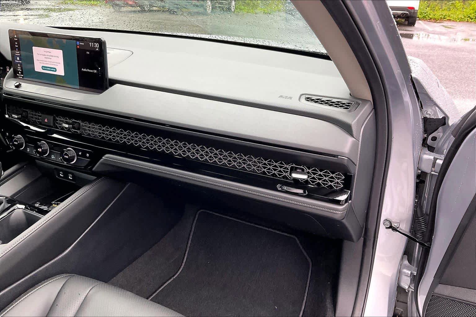 Used 2025 Honda Accord Touring image 17