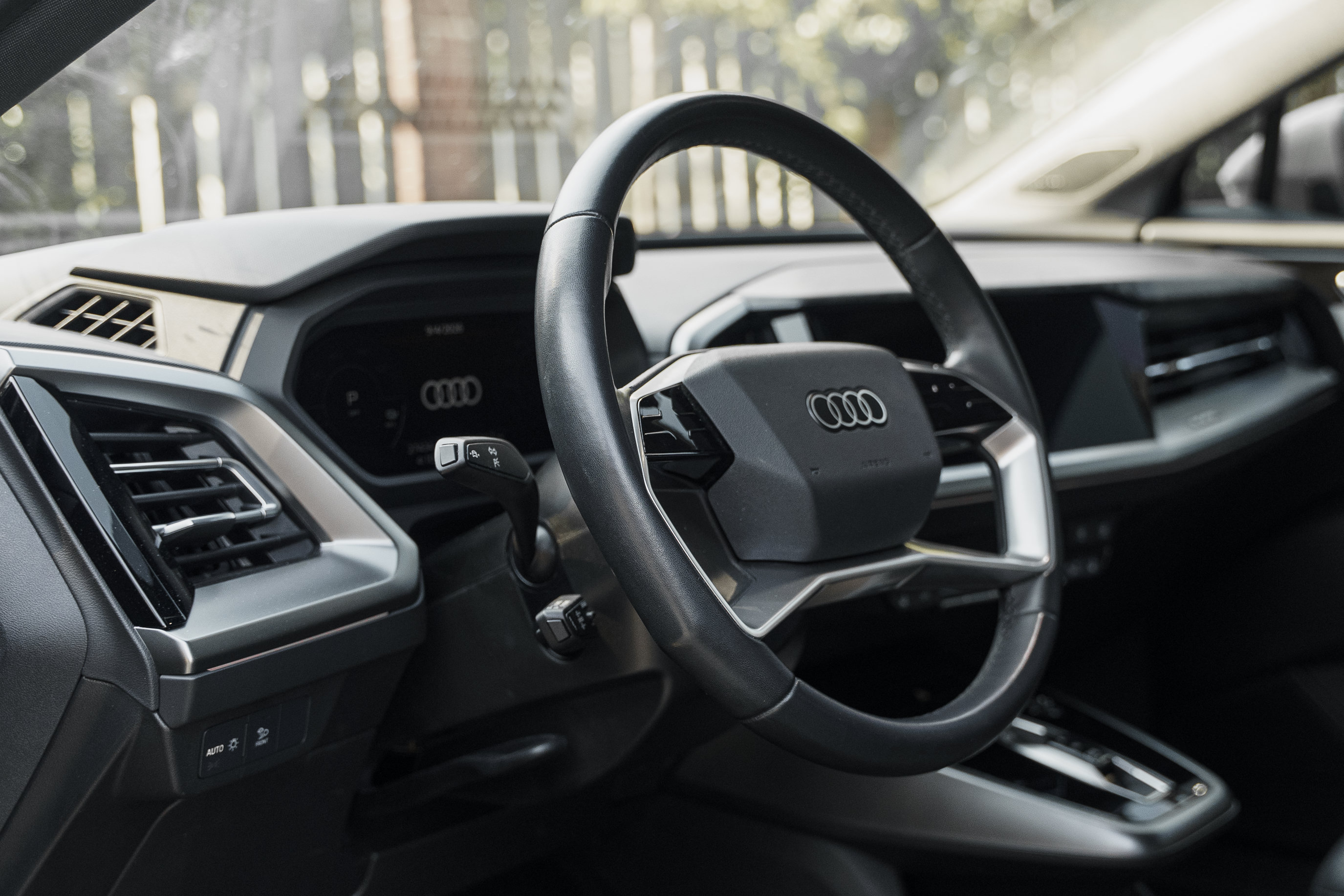 Used 2023 Audi Q4 e-tron Prestige w/ Black Optic Package AWD/4WD image 7