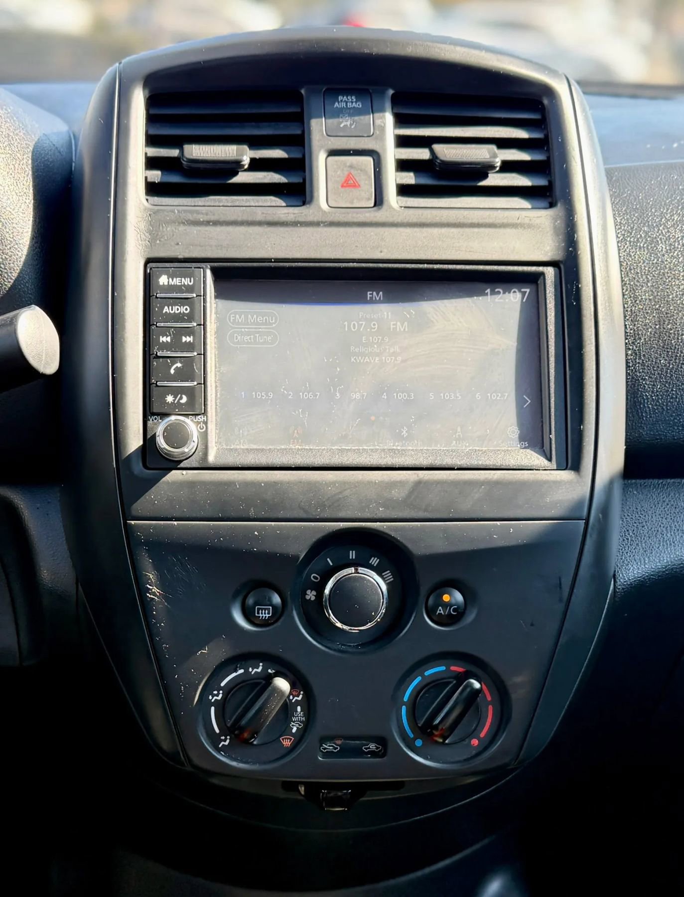 Used 2019 Nissan Versa S Plus image 15