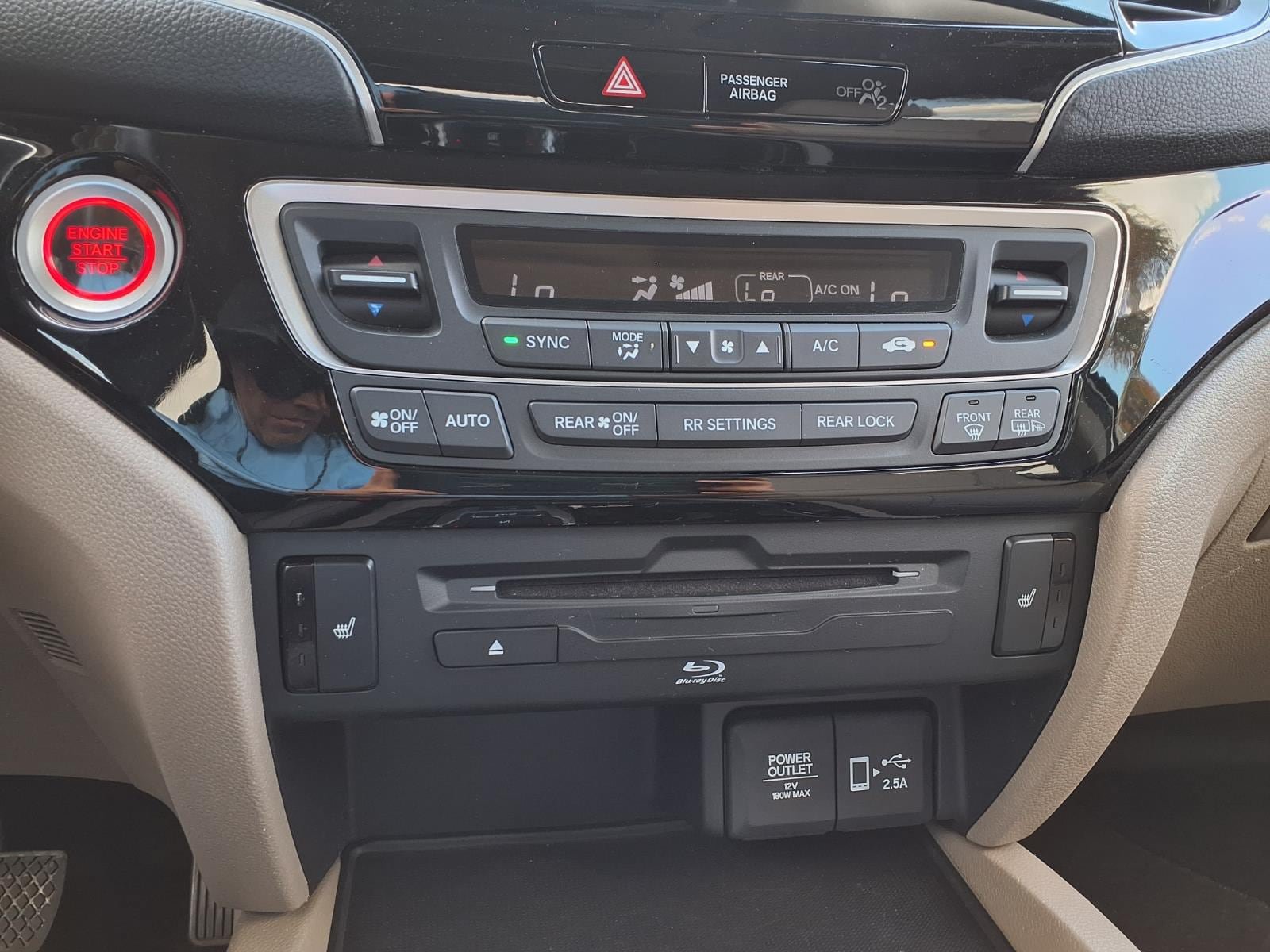 Used 2021 Honda Pilot Touring image 30