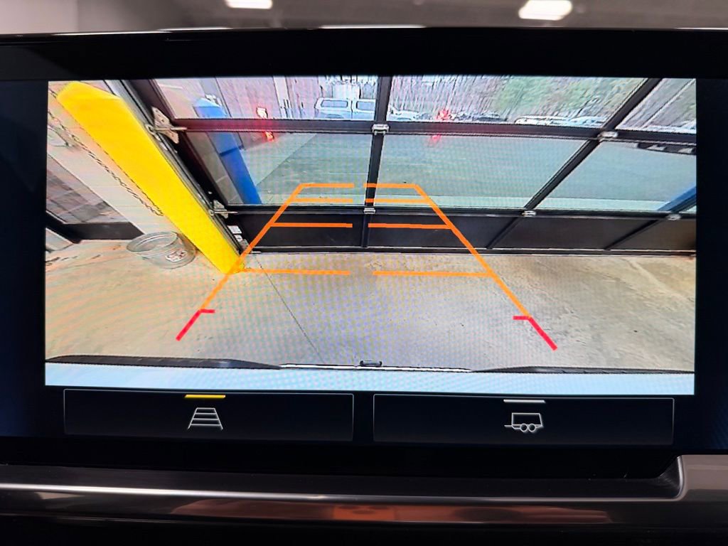 Used 2025 Chevrolet Silverado 1500 LT image 51