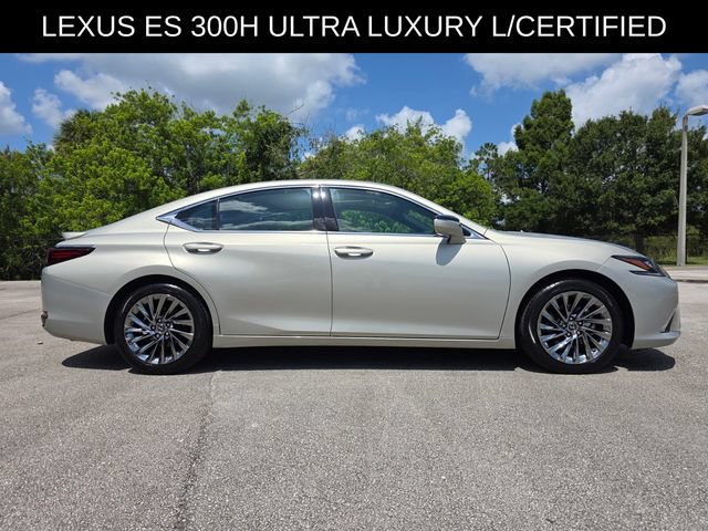 Used 2024 Lexus ES 300h Ultra Luxury w/ Accessory Package (Z1) FWD image 2