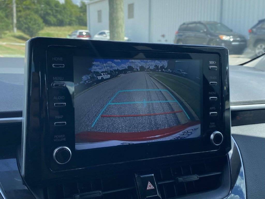 Used 2020 Toyota Corolla LE w/ LE Premium Package FWD image 26