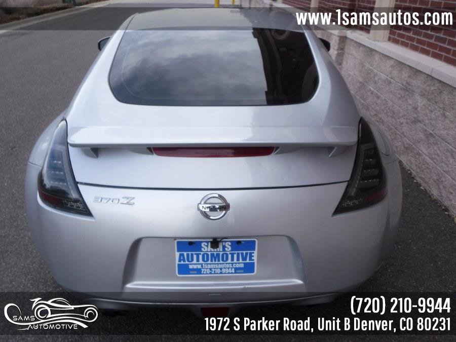 Used 2013 Nissan 370Z Coupe RWD image 23