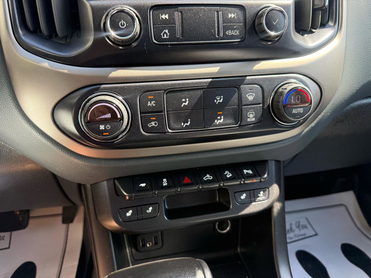 Used 2020 Chevrolet Colorado Z71 AWD/4WD image 26