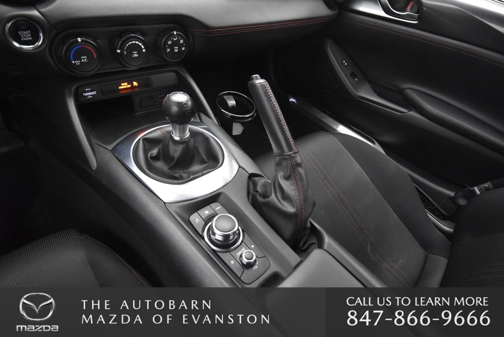 Used 2017 MAZDA MX-5 Miata RF Club image 32