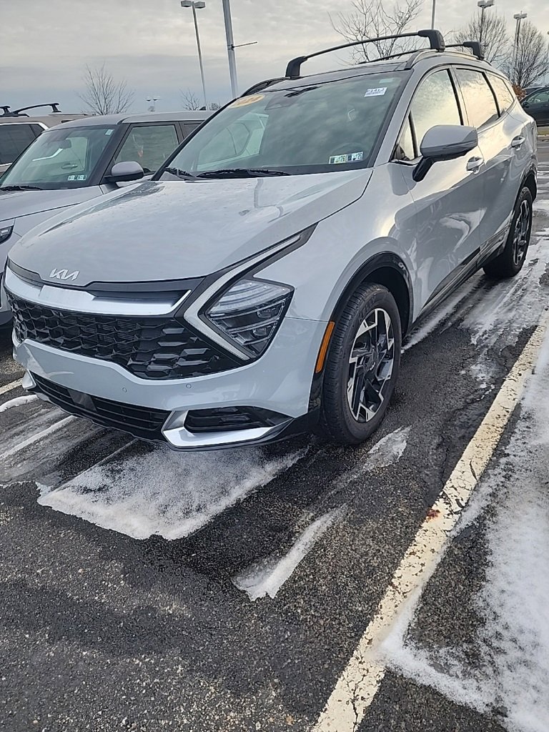 Used 2024 Kia Sportage SX image 2