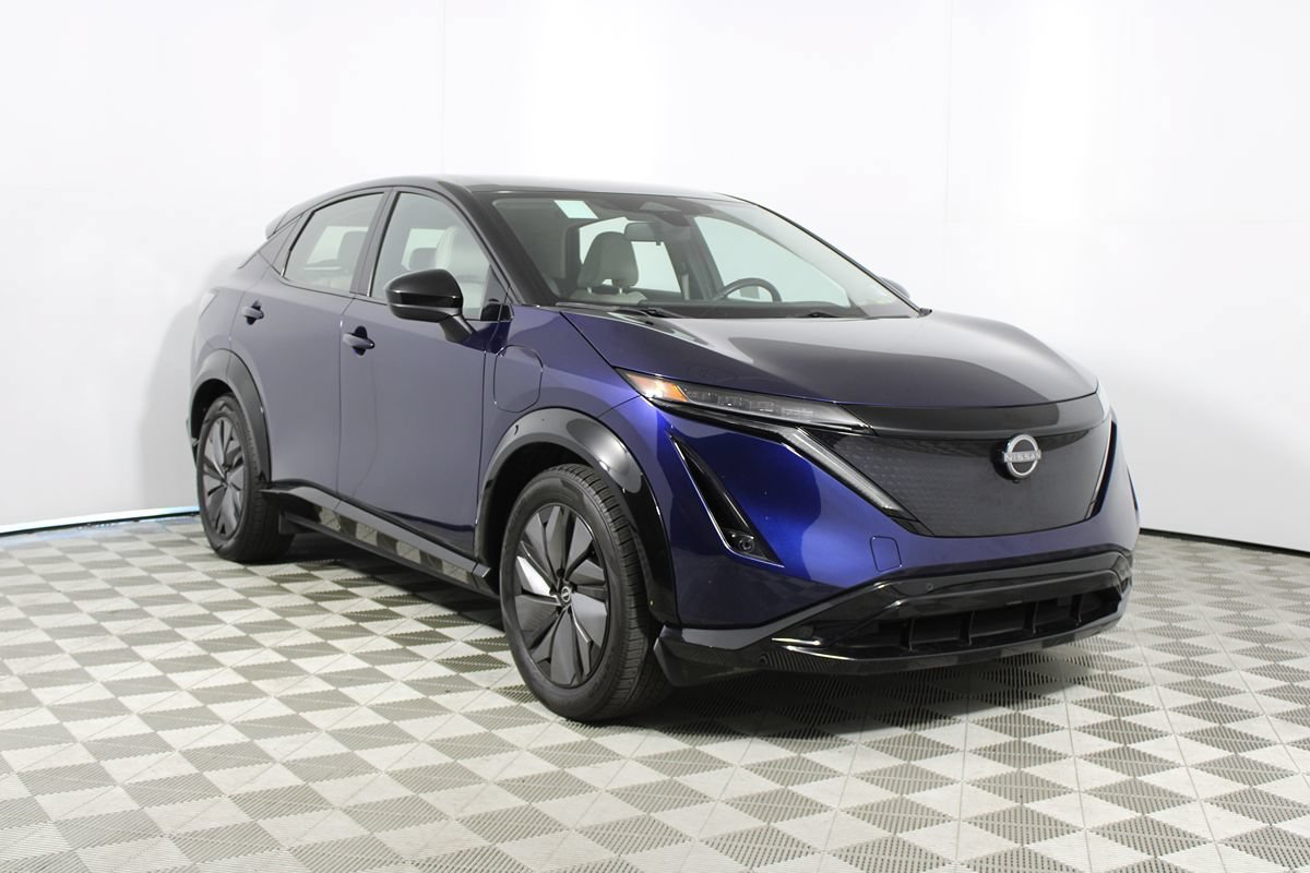 Used 2023 Nissan Ariya AWD image 28