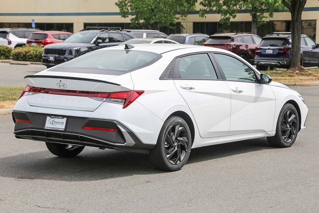 New 2026 Hyundai Elantra Sport FWD image 7