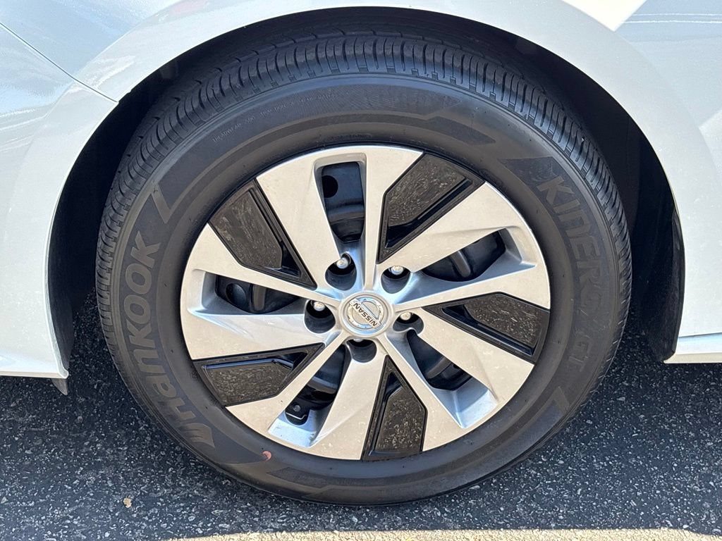 Certified 2021 Nissan Altima 2.5 S FWD image 31
