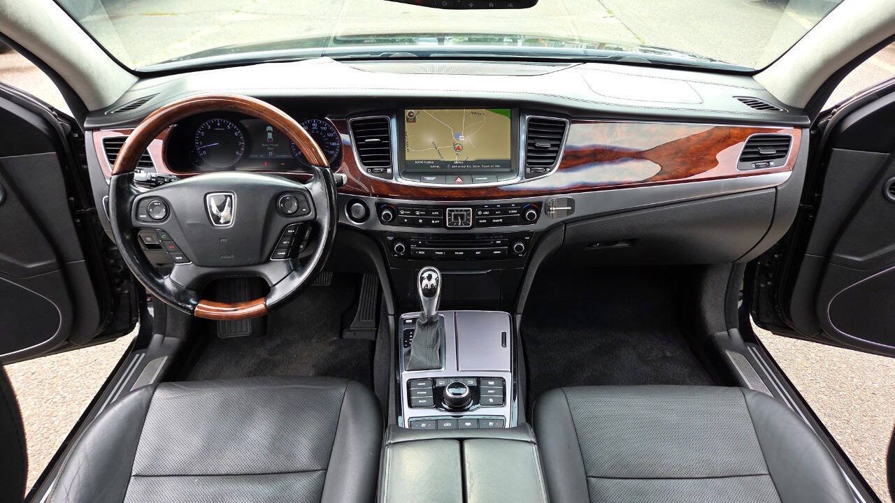 Used 2015 Hyundai Equus Signature RWD image 39