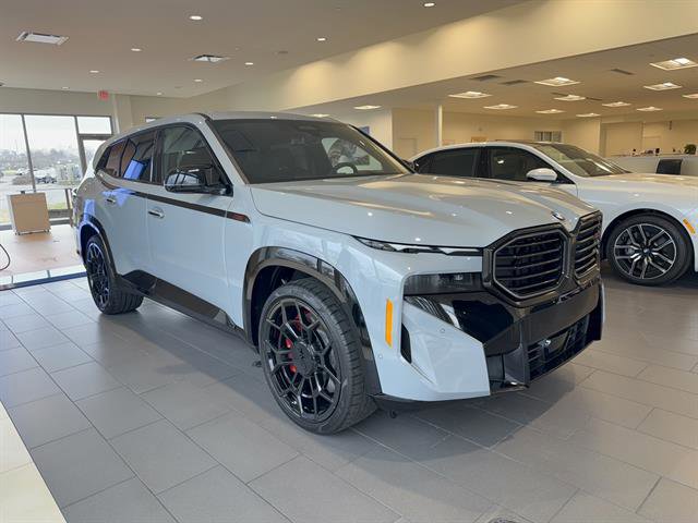 New 2026 BMW XM Label Red image 3