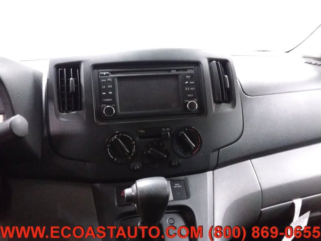 Used 2014 Nissan NV200 SV w/ Technology Package image 11