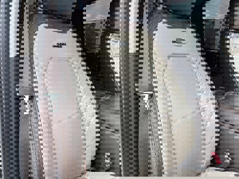 Used 2019 Ford F350 Limited image 29