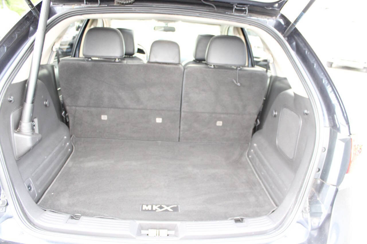 Used 2013 Lincoln MKX AWD image 23